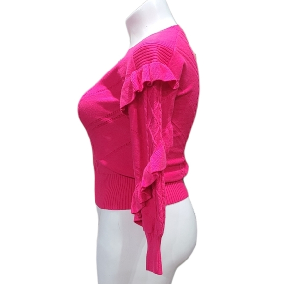 white house black market Crew Neck Pink Sweater W/ Ruffle Details Women's Sz XS - Picture 2 of 13